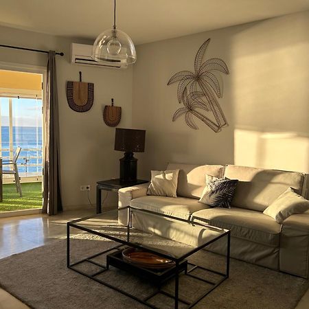 Apartamento En Primera Linea/Beachfront Apartment Fuengirola Bagian luar foto