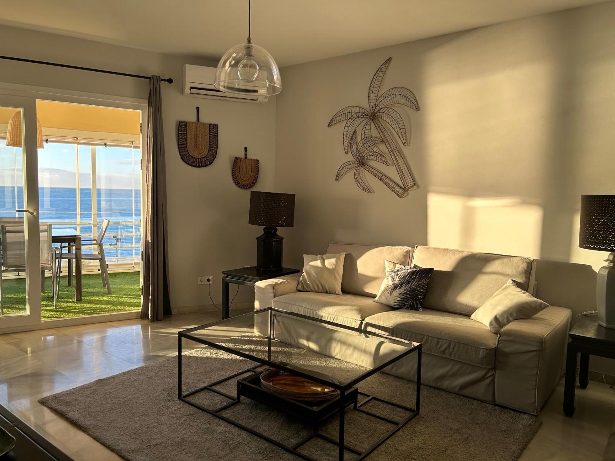 Apartamento En Primera Linea/Beachfront Apartment Fuengirola Bagian luar foto